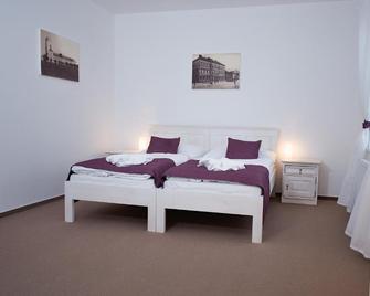 Hotel Slavia - Svitavy - Bedroom
