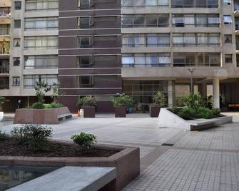 Sys Suites Nueva San Martin - Santiago - Building
