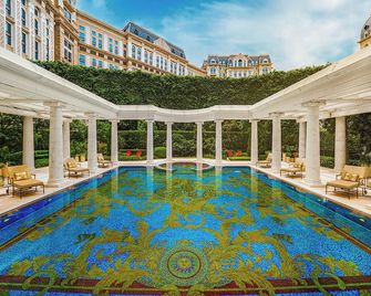 พาลาซโซ เวอร์ซาเช มาเก๊า - มาเก๊า - สระว่ายน้ำ