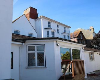 Lennard House - Folkestone - Building