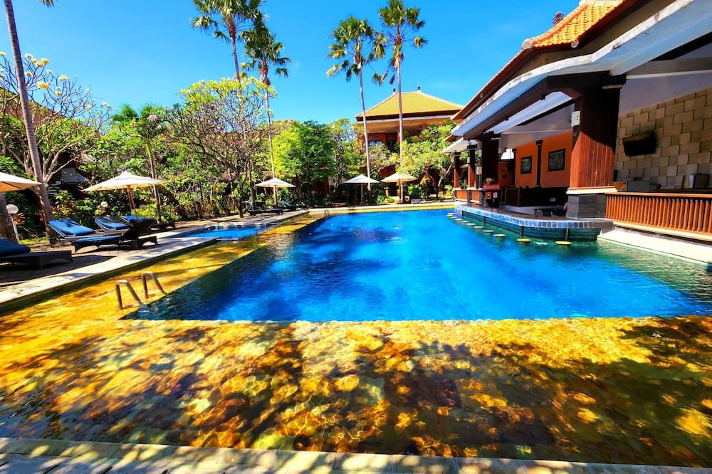 Swastika Bungalows - דנפסאר - בריכה