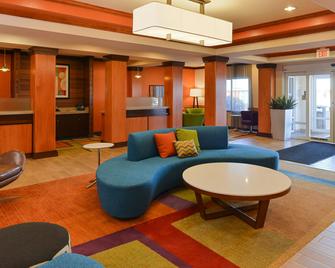 Fairfield Inn & Suites by Marriott Bloomington - Bloomington - Sala de estar