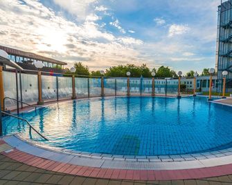 Izvir - Radenci - Piscina