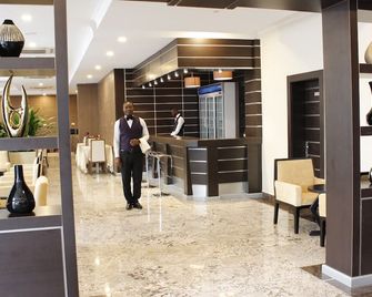 Shoregate Hotels - Lagos - Salónek