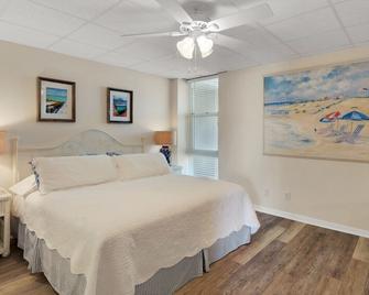 Sans Souci unit 508 -Two Bedroom Condo - Pensacola Beach - Schlafzimmer
