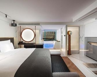 Seya Panoramic Hotel - Chongqing Jiefangbei Raffles Plaza - Managed by Seya Group - Chongqing - Sovrum