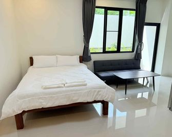 A T Residench Ayuthaya - Ayutthaya - Schlafzimmer