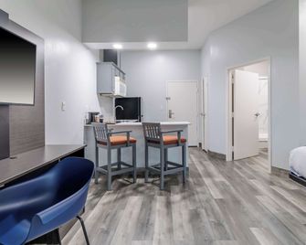 Studio 6 Suites Brenham. Tx - Brenham - Schlafzimmer