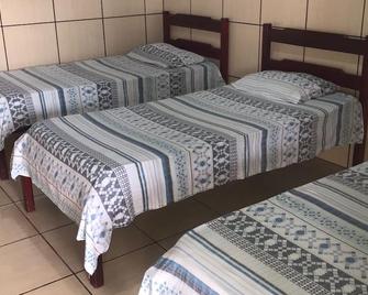 Hotel Kolosso - Aragarças - Camera da letto