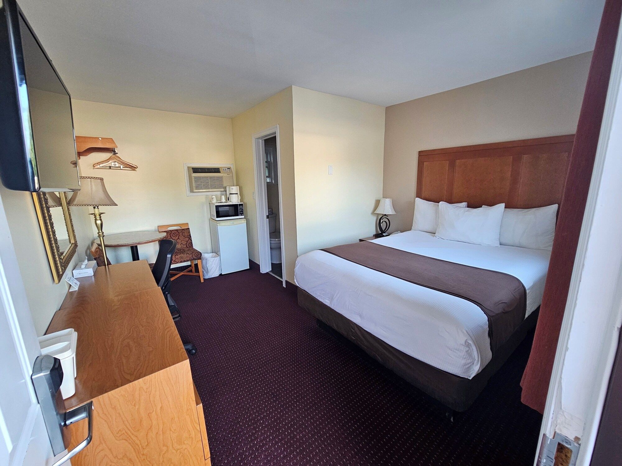 Huntsville Inn - Huntsville - Bedroom