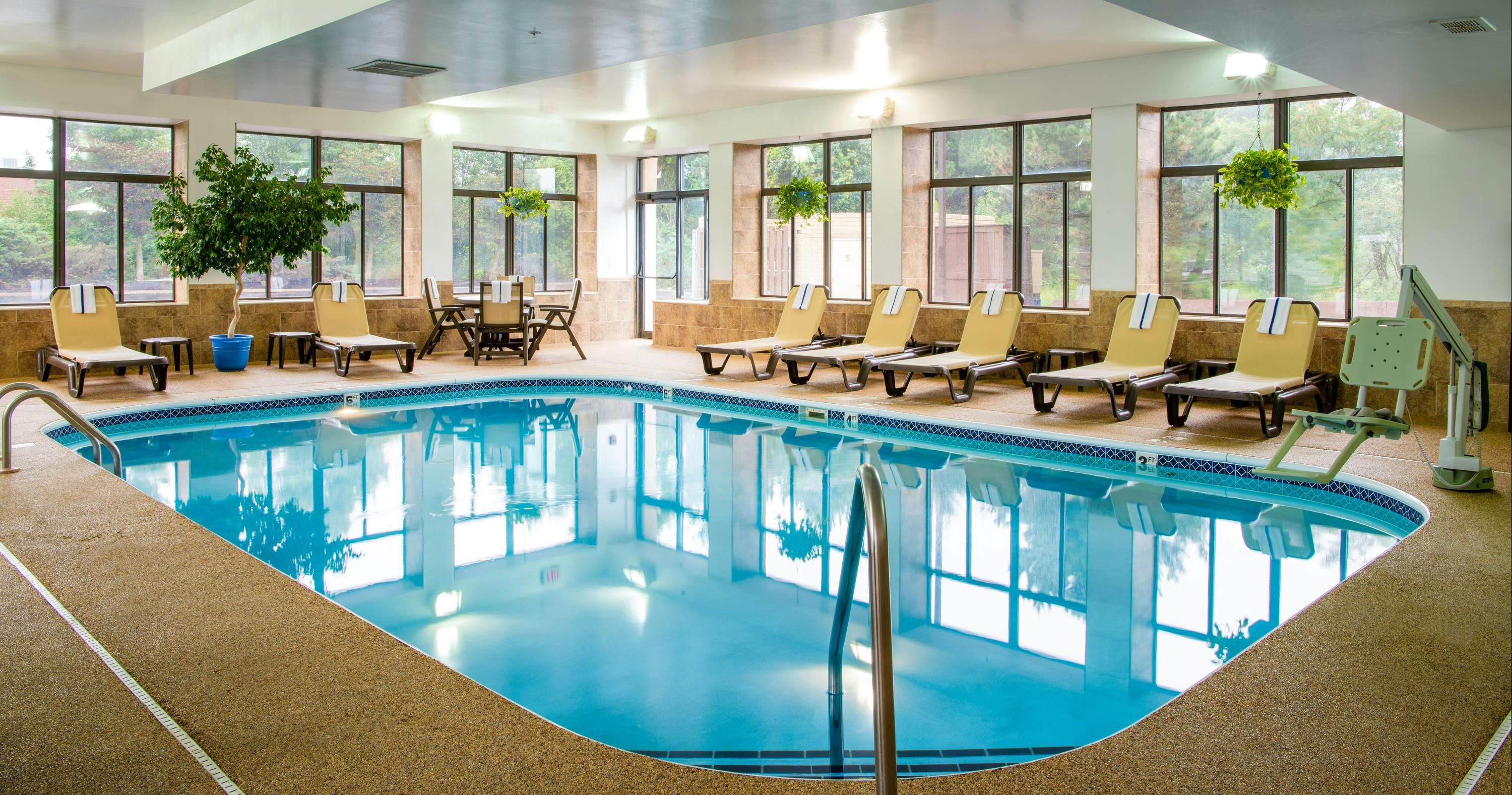 Hampton Inn Cleveland/Solon - Solon - Piscina
