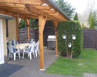 Holiday cottage Jendral - Heimburg - Patio