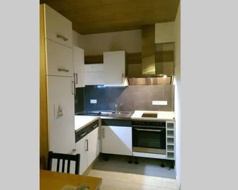 einfache zentrums nahe Wohnung - Gummersbach - Keuken