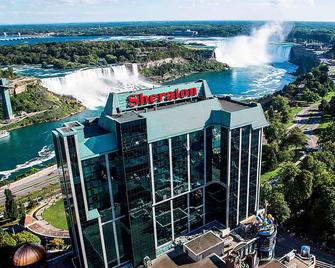 Sheraton Fallsview Hotel - Niagara Şelalesi - Bina