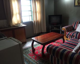 Divine Guest House - Livingstone - Sala de estar