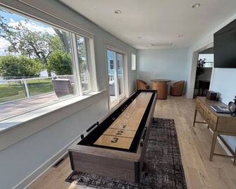 Riverfront Entertainment Haven - McHenry