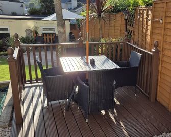 Appletorre Flats - Torquay - Patio