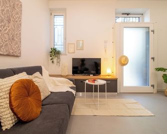 La Corte - Monza Apartments - Monza - Sala de estar