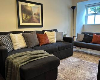 Cozy Manchester Hideaway with 2 Bedrooms - Mánchester - Sala de estar