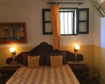 Colonial Style House - Dakar - Bedroom