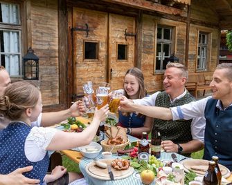 Hotel Dirsch Wellness & Spa Resort - Titting
