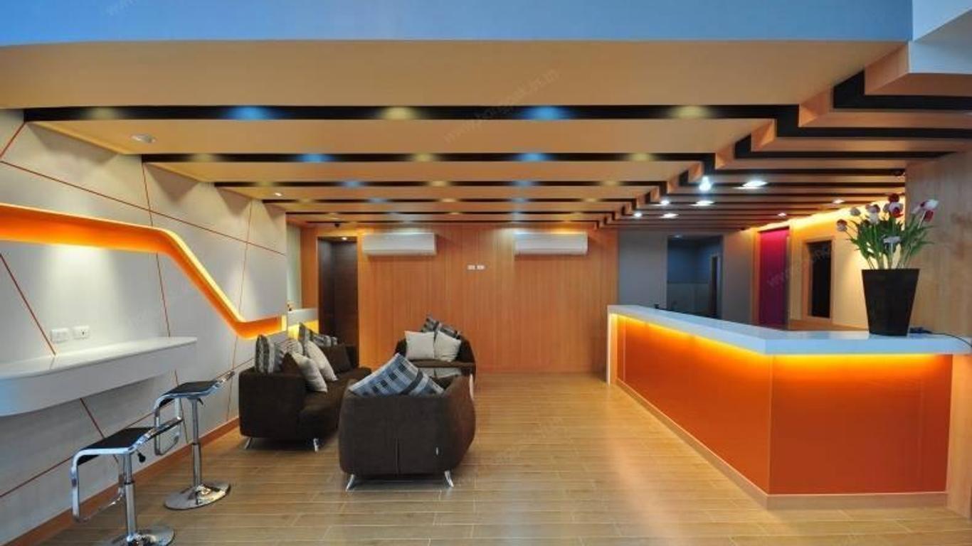 Pda Lord Hotel