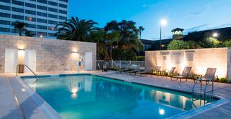 Fairfield Inn & Suites by Marriott Tampa Westshore/Airport - Tampa - Alberca