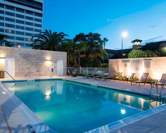 Fairfield Inn & Suites by Marriott Tampa Westshore/Airport - Tampa - Uima-allas