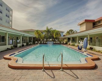 Hotel Sol - Redington Shores - Pool