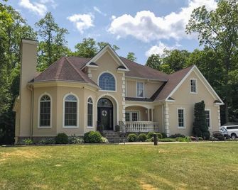 Hudson Valley's Nature Experience with Incredible Views! - Cold Spring - Edificio