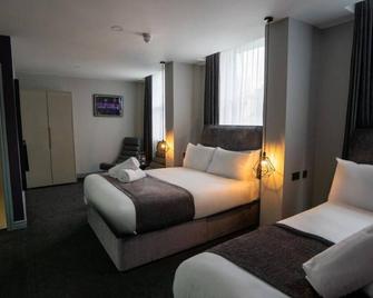 Hotel 105 - Liverpool - Bedroom