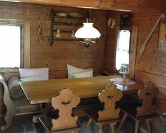 Holiday house Giswil for 1 - 4 persons with 1 bedroom - Holiday house - Giswil - Essbereich