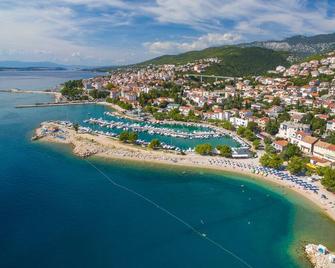 Apartments Marissimo - Crikvenica - Beach