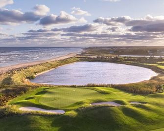 Rodd Crowbush Golf & Beach Resort - Saint Peters Habour