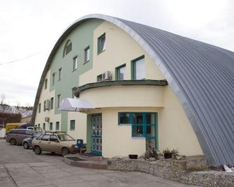 Hotel Altek - Togliatti - Budova