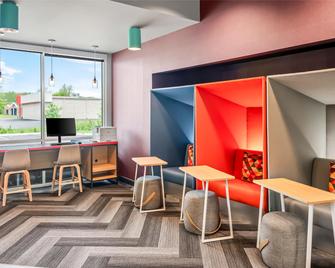 Tru by Hilton Holland MI - Holland - Reception