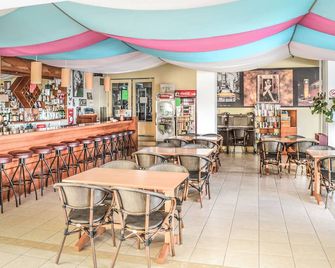 Alexandros Hotel - Sisi - Bar