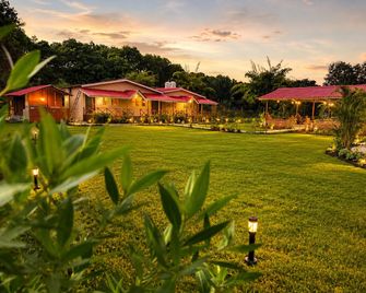 Delight Farmstay - Natures Nest - Pachmarhi - Building