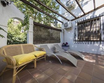 Gala Placida Experience 1923 - Granada - Patio