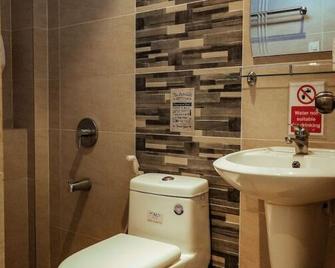 Laule'a Hostel - El Nido