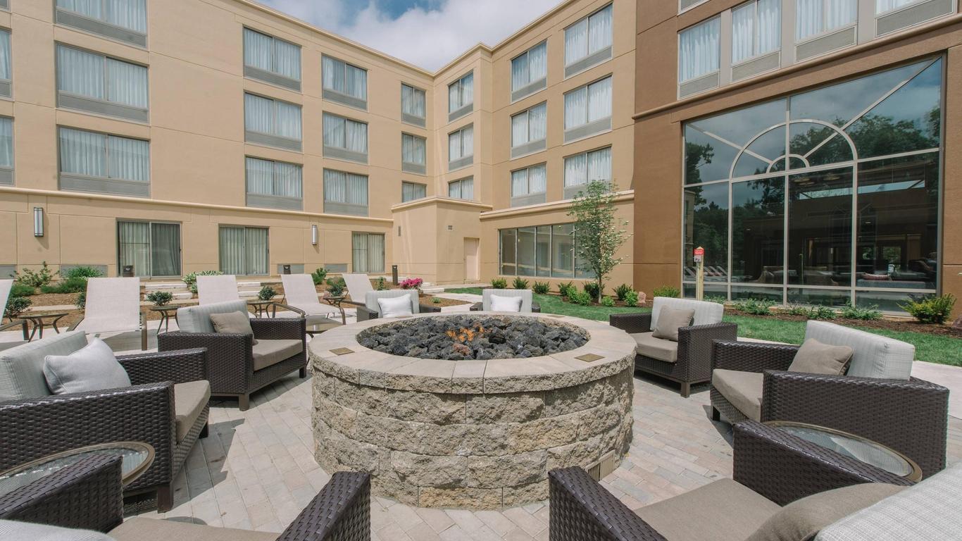 Courtyard by Marriott Nashua