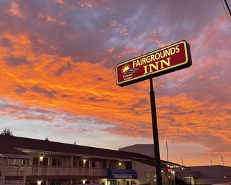 Fairground Inn - Monroe