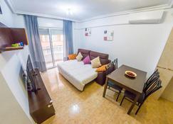 Homely Apartments Noruega - Torrevieja - Living room