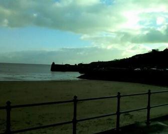 Harbourlight Guest House - Saundersfoot - Playa