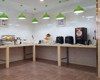Vatica Anhui Liuan Shucheng County Taoxi Road Hotel - Lu’an - Buffet