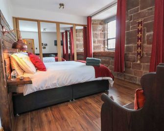 Monastery Hall - Chester - Bedroom