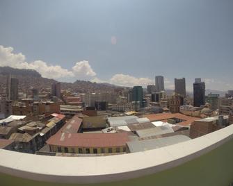 No Fear Hostel - La Paz - Balkon