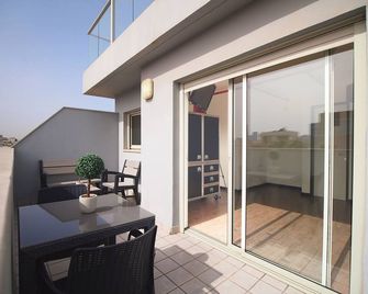 Ben Yehuda Apartments - Tel Aviv - Balcony