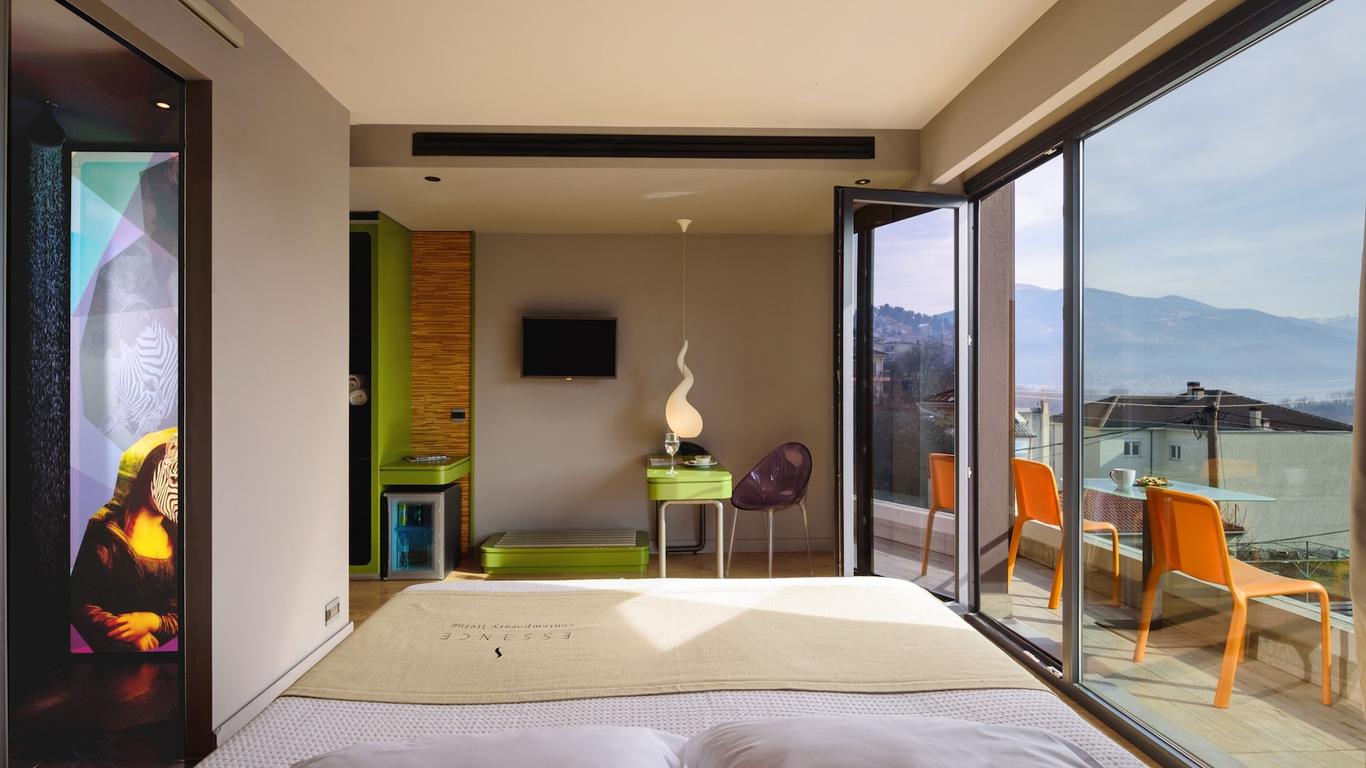 Essence Hotel