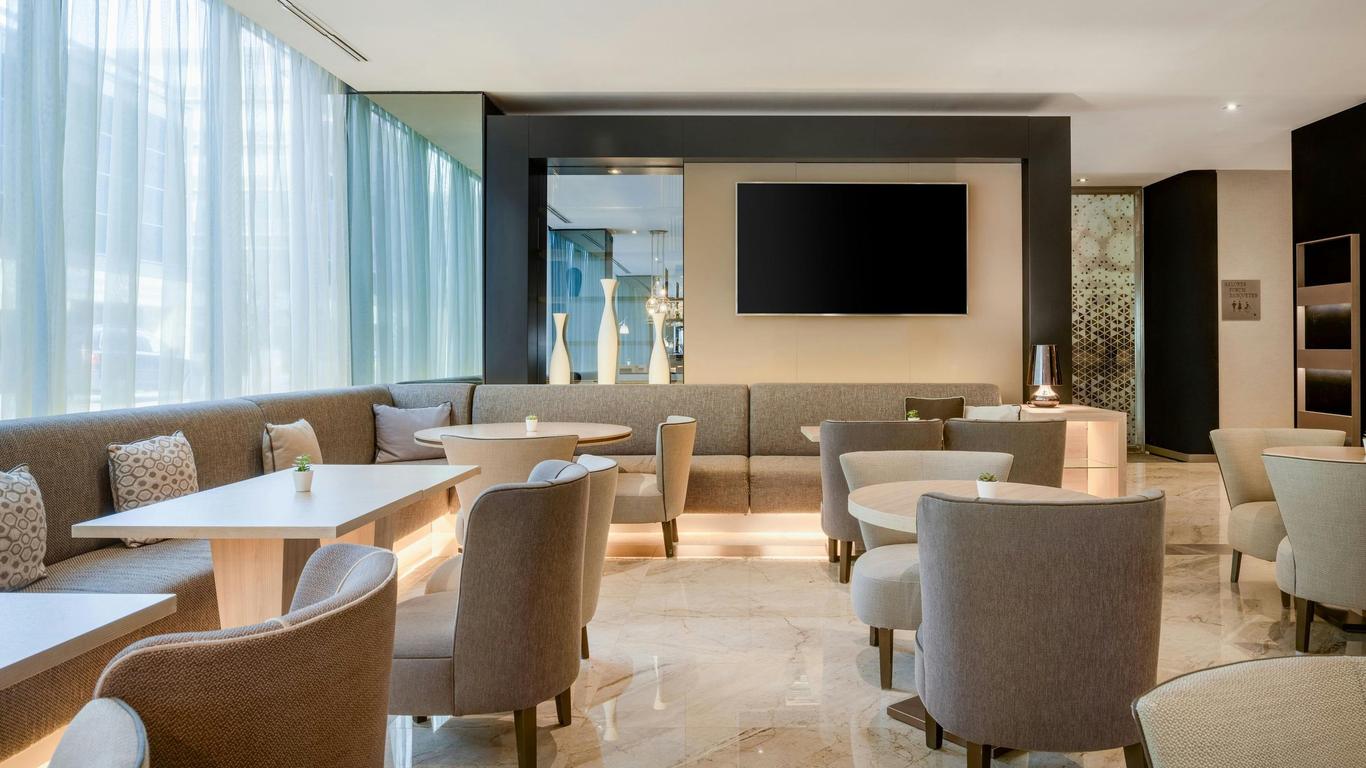 AC Hotel by Marriott Madrid Feria